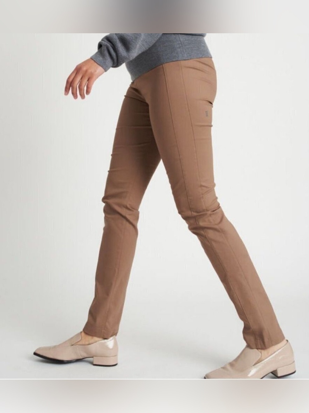 Kit and Ace navigator khaki pants. Size 10. Great condition!